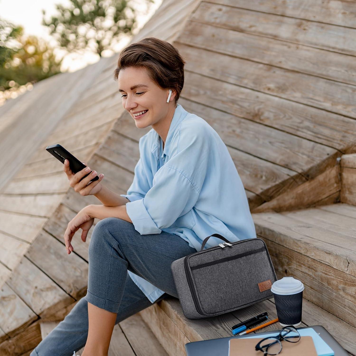 imageLifewit Freezable Lunch Box Insulated Reusable Lunch Bag with 2 Ice Packs Mini Cooler Snack Bag for Bento Box for Salad Sandwich Snacks fo Men Women for Work Black 5LDark Gray